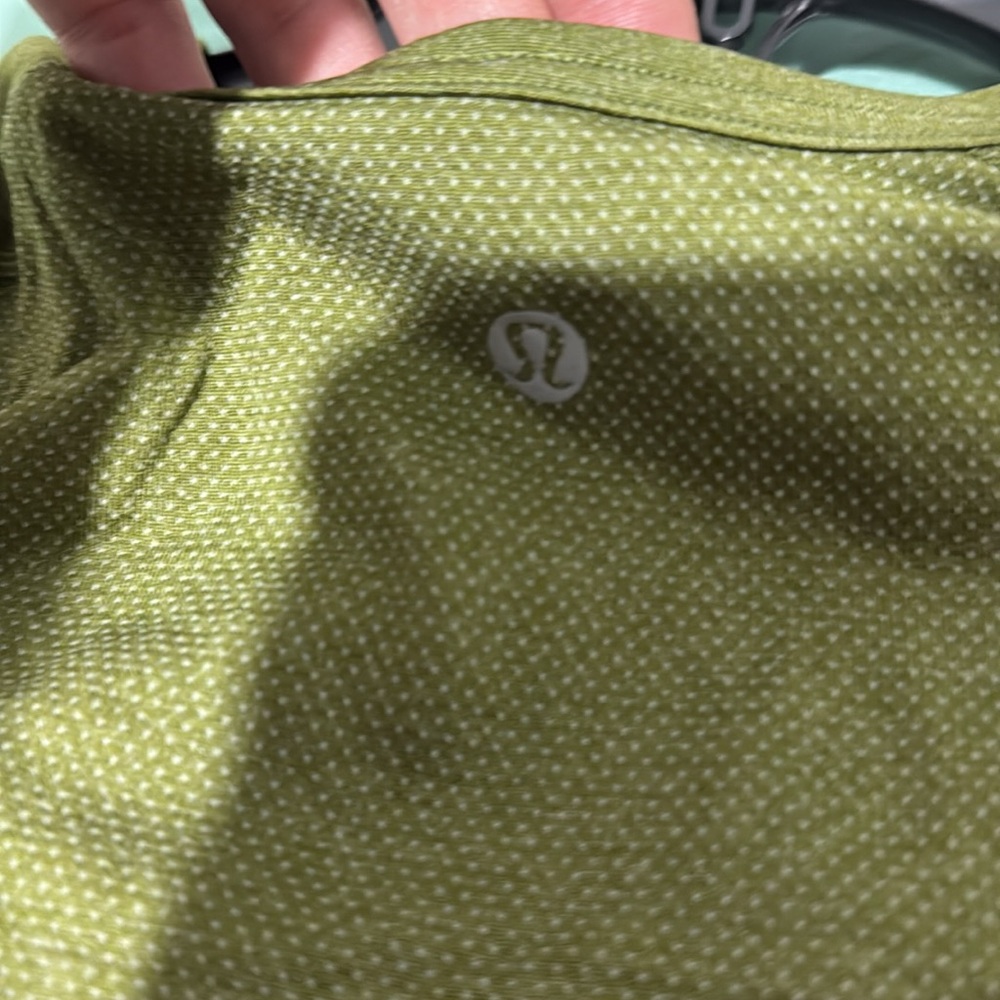 LULULEMON Top - Picture 3 of 4